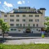 Отель Lenzerhorn Spa & Wellness в Вац