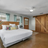 Отель New! Gorgeous Home W/grill&views!, фото 18