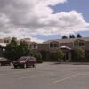 Отель Yellowstone Park Inn & Suites, фото 1