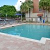 Отель Hampton Inn & Suites - Cape Coral/Fort Myers Area, FL, фото 19