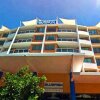 Отель Santorini Twin Waters в Маджимбе