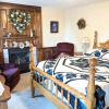 Отель Country Hearth Bed & Breakfast, фото 2