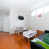 Отель Takapuna Central Spacious & New Home, фото 6