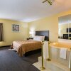 Отель Quality Inn & Suites Greensburg, фото 20