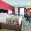 Отель La Quinta Inn & Suites by Wyndham Dallas Mesquite, фото 6