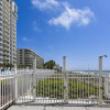Отель Silver Beach 506 is a gorgeous Gulf Front 4 BR with free beach service - sleeps 8 by RedAwning, фото 1