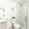 Отель Platinum Suites - Fabulous CN Tower View. 2Bed 2Bath + Free Parking, фото 8