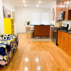 Отель Stunning 3bd/3ba in Jamaica Plain Near the Trains #2, фото 6
