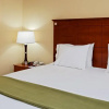 Отель Holiday Inn Express Long Beach, фото 6