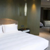 Отель Grand Kingtown Hotel Wuxi, фото 14