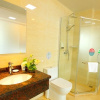 Отель GreenTree Inn Yangzhou West Passenger Station Baixiang Road Express Hotel, фото 9
