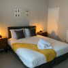 Отель Stayzo 2BR House Accommodation in Peterborough, фото 5