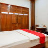 Отель Harmony Homestay Kudus by RedDoorz, фото 7