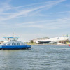 Отель Houseboat studio with canalview and free bikes, фото 8
