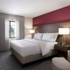 Отель Staybridge Suites Lafayette, an IHG Hotel, фото 6