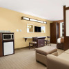 Отель Microtel Inn & Suites by Wyndham Shelbyville, фото 3