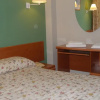 Отель Hostal Adela, фото 3
