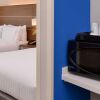 Отель Holiday Inn Express & Suites Trinity, фото 6