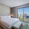 Отель Doubletree By Hilton Sharjah Waterfront Hotel & Suites, фото 27