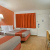 Отель Motel 6 Topeka, KS - Northwest, фото 7