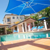 Отель Premium 1 Bedroom Apartment Sleeps 4, фото 13