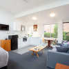 Отель Apartments on Elsmere, фото 6