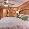 Отель Charming Mtn Cabin 2 Mi From Downtown Boone!, фото 14
