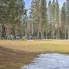 Отель Downtown Cabin < 10 Miles to Mt Shasta Ski Park!, фото 16