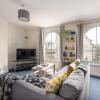 Отель Awesome 1 Bed in Central Southsea, фото 4