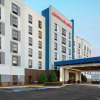 Отель Hampton Inn & Suites Concord Charlotte, фото 1