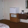 Отель Colonial Motel, фото 8