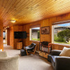 Отель The Pilot House by Avantstay Stunning Home Right On Arch Cape Beach!, фото 2