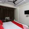 Отель OYO 30068 Hotel Kesar Palace, фото 10
