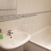 Отель Modern 2 Bedroom Flat in Victoria - Zone 1, фото 17
