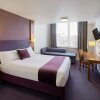 Отель Premier Inn Luton Airport, фото 5