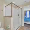 Отель Warm and Inviting Family Villa! Themed Rooms, Movie Room and Upstairs Entertainment Loft, фото 10