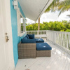 Отель Clean Spacious Waterfront 2bd 2ba Sleeps 8, фото 5