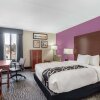 Отель La Quinta Inn by Wyndham Binghamton - Johnson City, фото 28