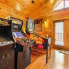 Отель Big Sky Lodge II - Seven Bedroom Cabin, фото 13