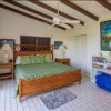 Отель Gallows Point SeaView Beach Cottage в Сент-Джонсе