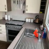 Отель Premium 2 bed Caravan Sleeps 6 With Huge Decking, фото 9