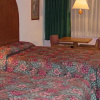 Отель Four Seasons Inn, фото 1