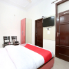 Отель OYO 12025 Hotel Kamal Palace, фото 5