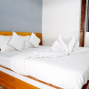Отель Capital O 85756 Hotel Santeria Inn, фото 4