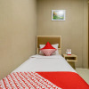 Отель OYO 279 Deli Homestay, фото 5