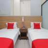 Отель RedDoorz Syariah @ Klojen Malang, фото 19
