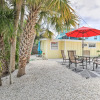 Отель Siesta Key Village Studio on Canal Near Beach, фото 15