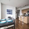 Отель Platinum Suites - Scotia Bank Arena, фото 17