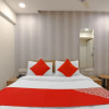 Отель OYO 75323 Hotel Shree Nivas, фото 11