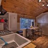 Отель Cozy, Pet-friendly Mtn Cabin: 1 Mi to Lake Gregory, фото 8